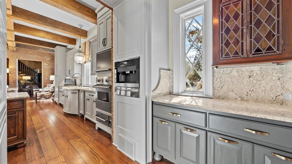 Premier Sophistication Tennessee Property Offered at 4.75 Million 8