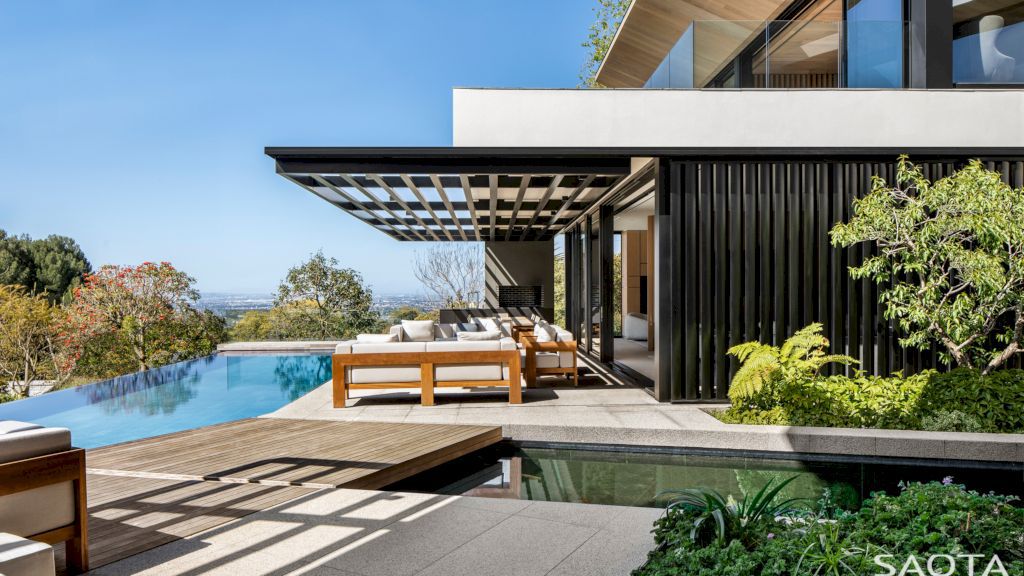 Rose Villa Masterpiece on the Slopes in Cape Town by SAOTA 11