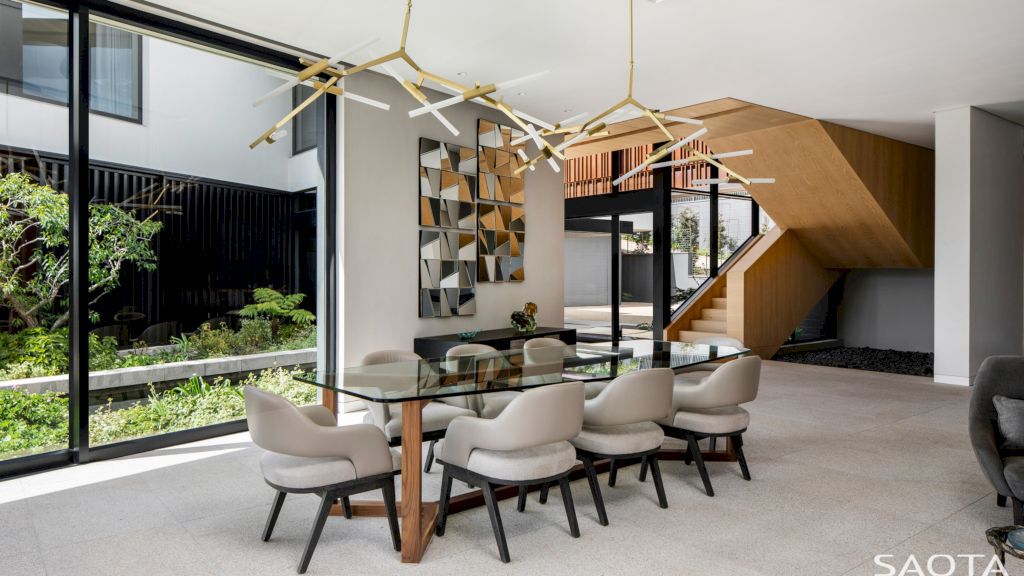 Rose Villa Masterpiece on the Slopes in Cape Town by SAOTA 15