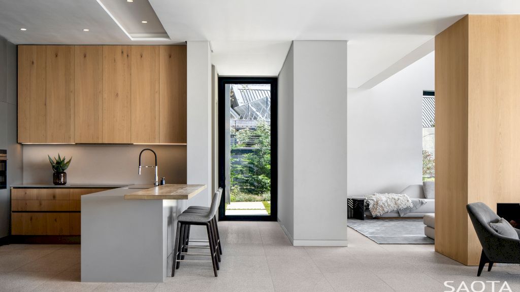 Rose Villa Masterpiece on the Slopes in Cape Town by SAOTA 2