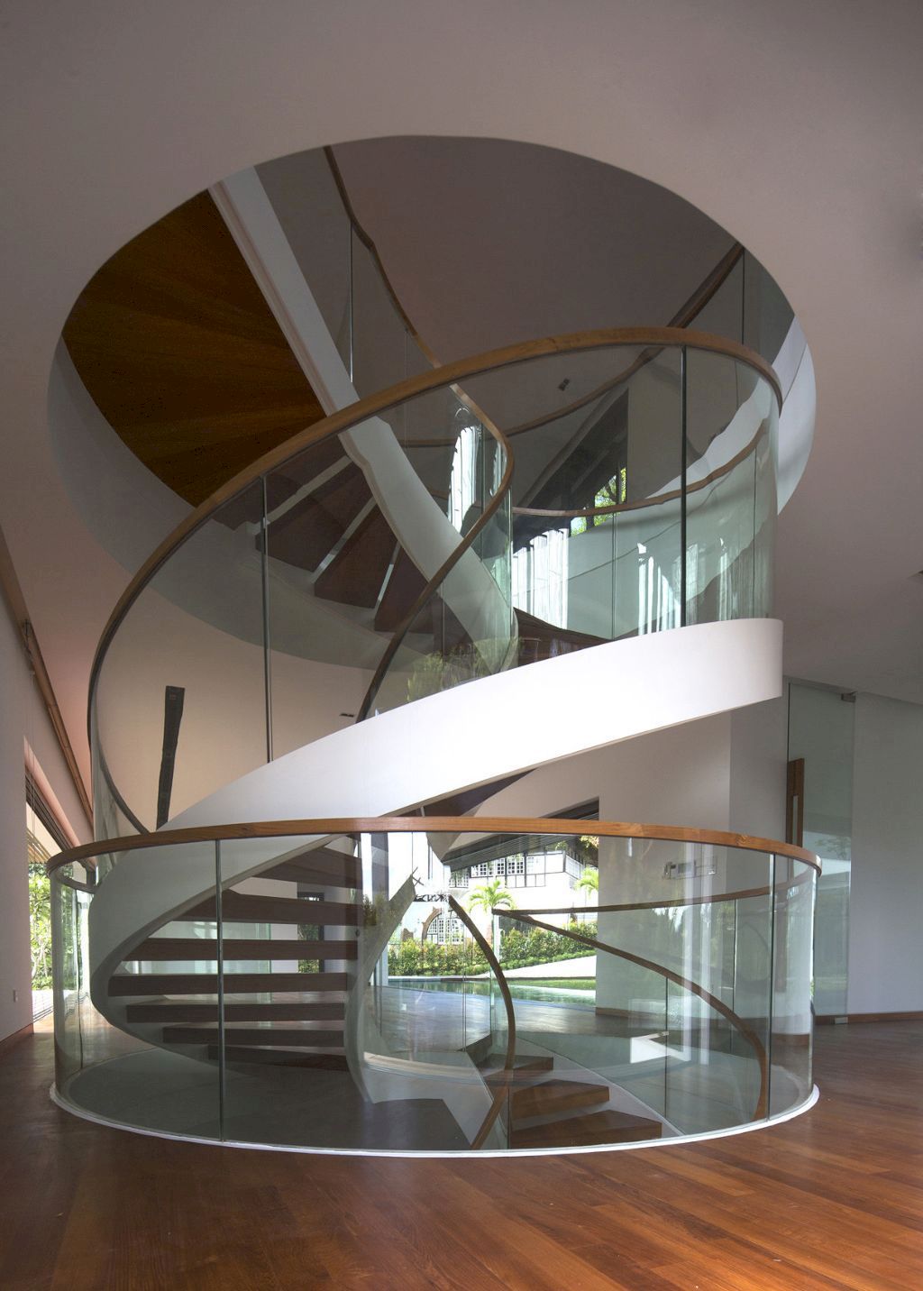 See Through House designed by Wallflower Architecture+Design