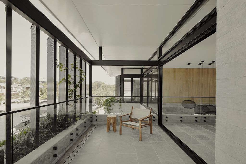 Sjøhavn House, A Riverfront Retreat by Lightbody Architects