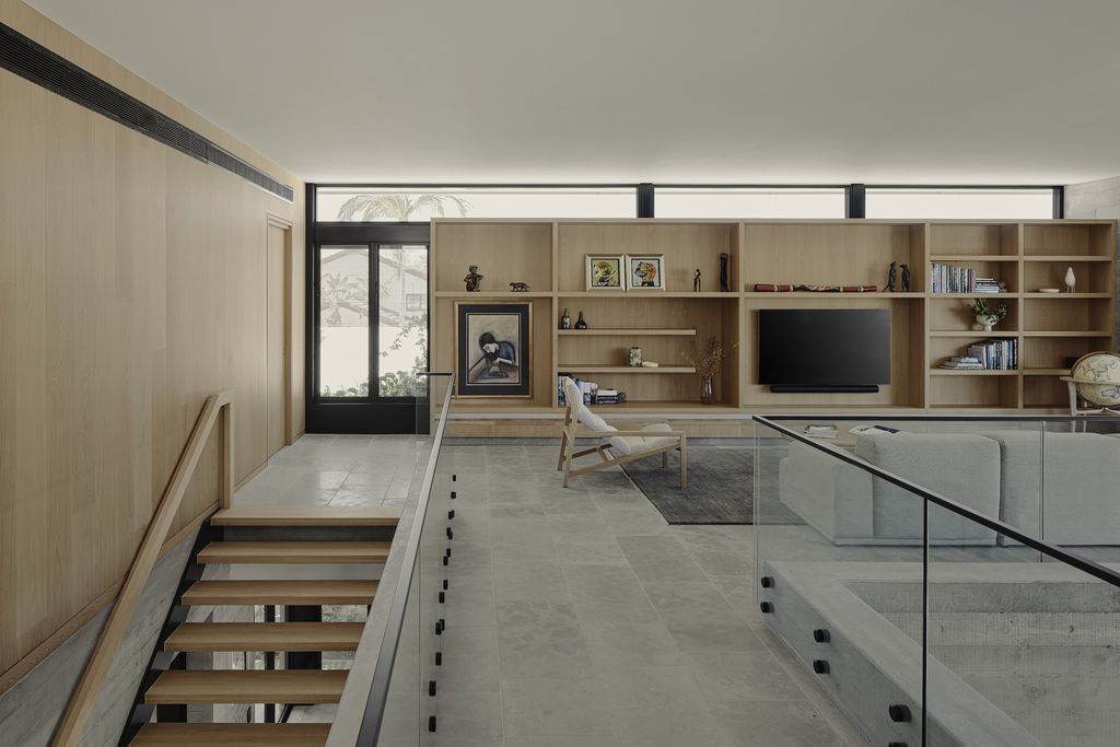 Sjohavn House A Riverfront Retreat by Lightbody Architects 21