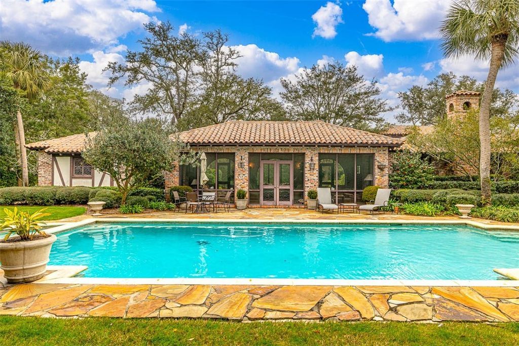 Spanish Inspired Two Story Residence by Francis Abreu Hits Georgia Market at 8.475 Million 10