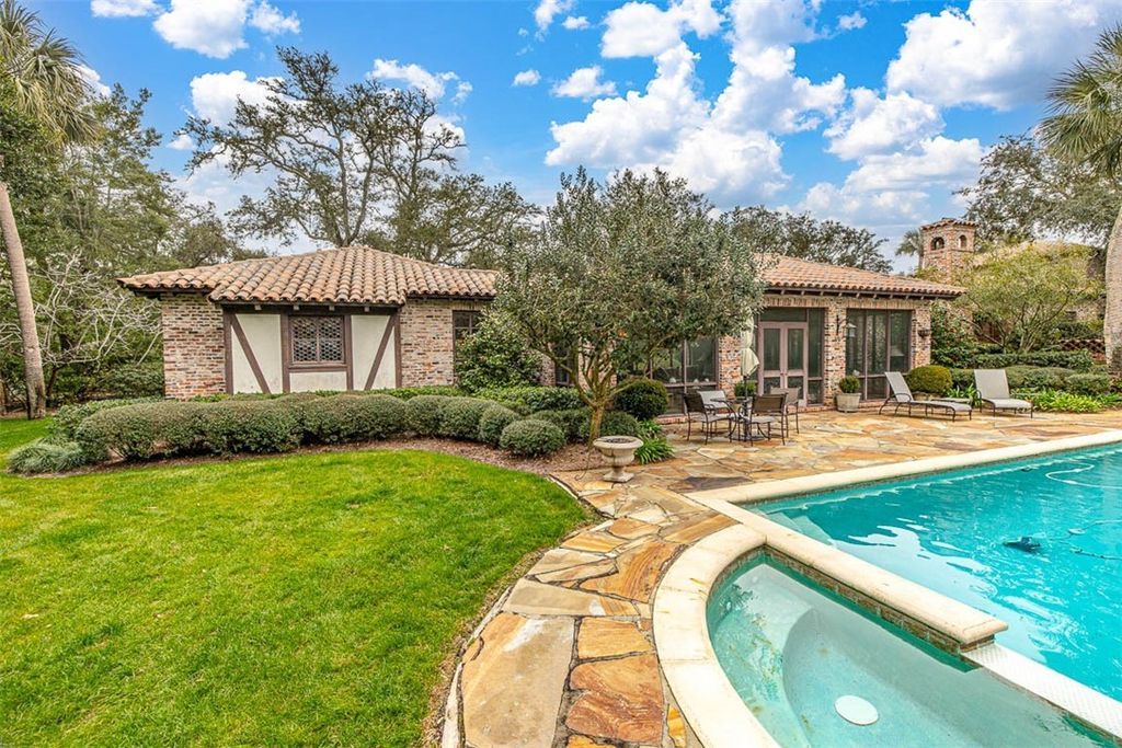 Spanish Inspired Two Story Residence by Francis Abreu Hits Georgia Market at 8.475 Million 12