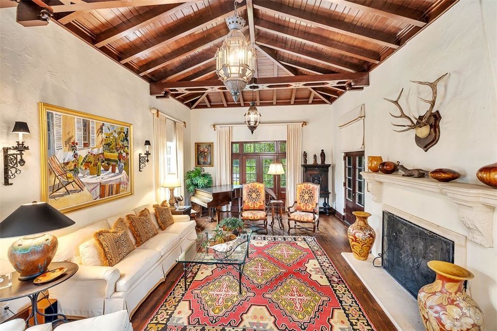 Spanish Inspired Two Story Residence by Francis Abreu Hits Georgia Market at 8.475 Million 22