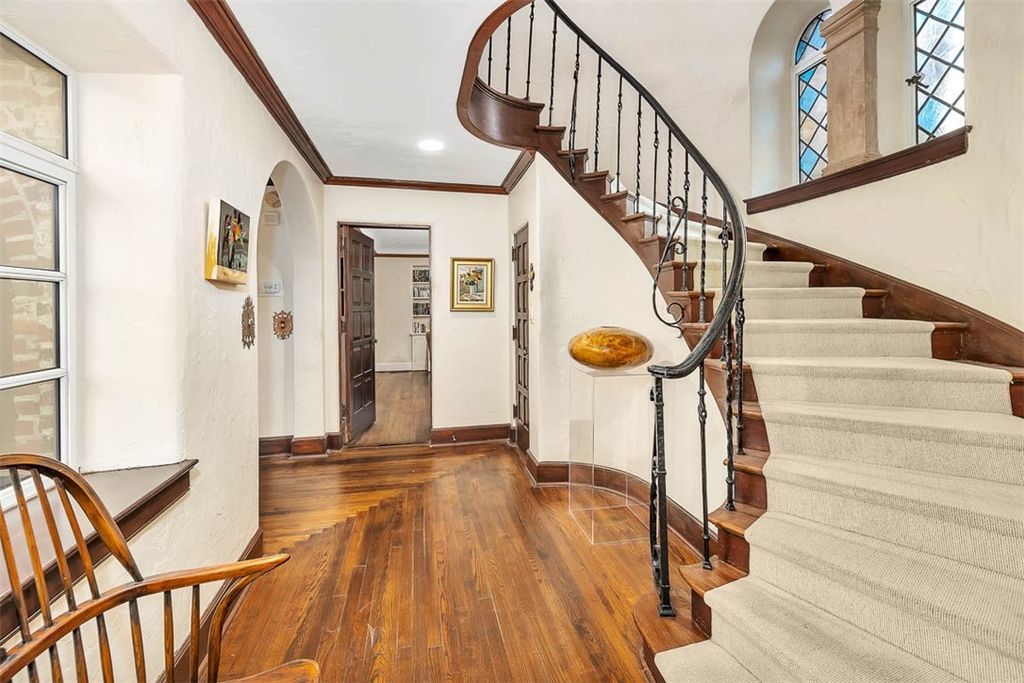 Spanish Inspired Two Story Residence by Francis Abreu Hits Georgia Market at 8.475 Million 25