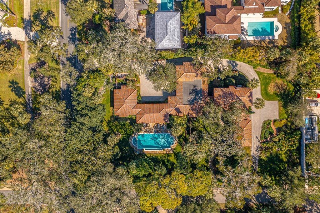 Spanish Inspired Two Story Residence by Francis Abreu Hits Georgia Market at 8.475 Million 5