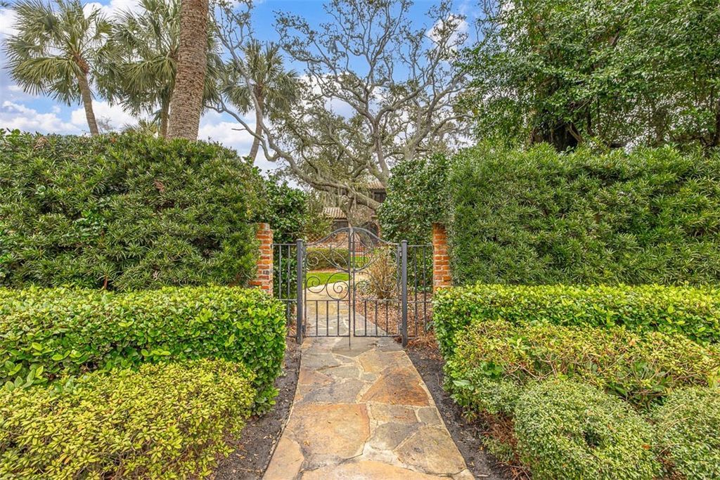 Spanish Inspired Two Story Residence by Francis Abreu Hits Georgia Market at 8.475 Million 6
