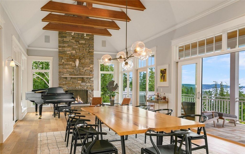 Spectacular Equestrian Estate with Panoramic Saratoga Passage Views in Washington Listed for 5 Million 6