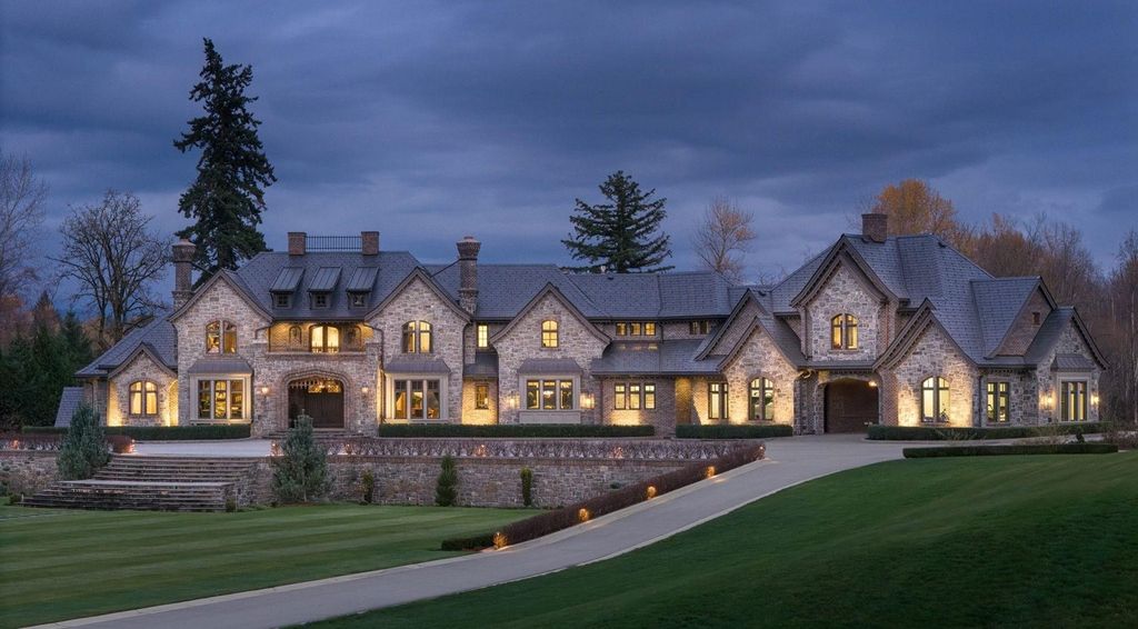 Tannin Manor Exceptional 28.75 Acre Estate in Canada Asking for C35 Million 1