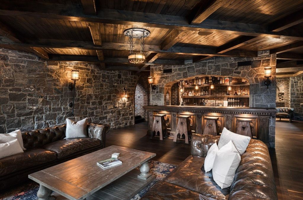 Tannin Manor Exceptional 28.75 Acre Estate in Canada Asking for C35 Million 25