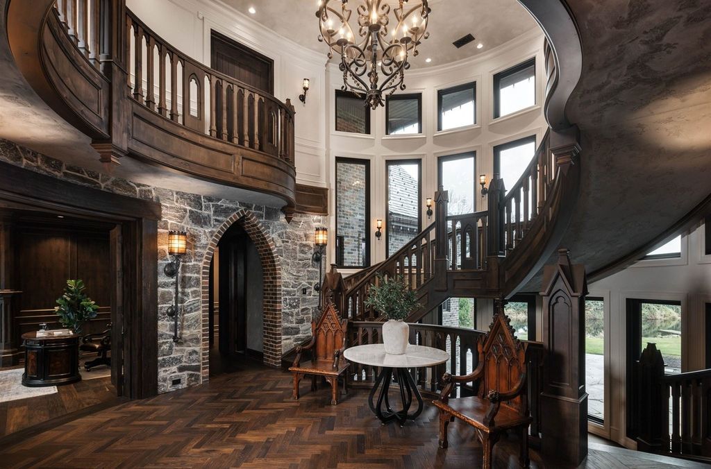 Tannin Manor Exceptional 28.75 Acre Estate in Canada Asking for C35 Million 7