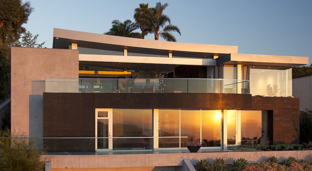 Temple Hills House, exceptional residence by McClean Design
