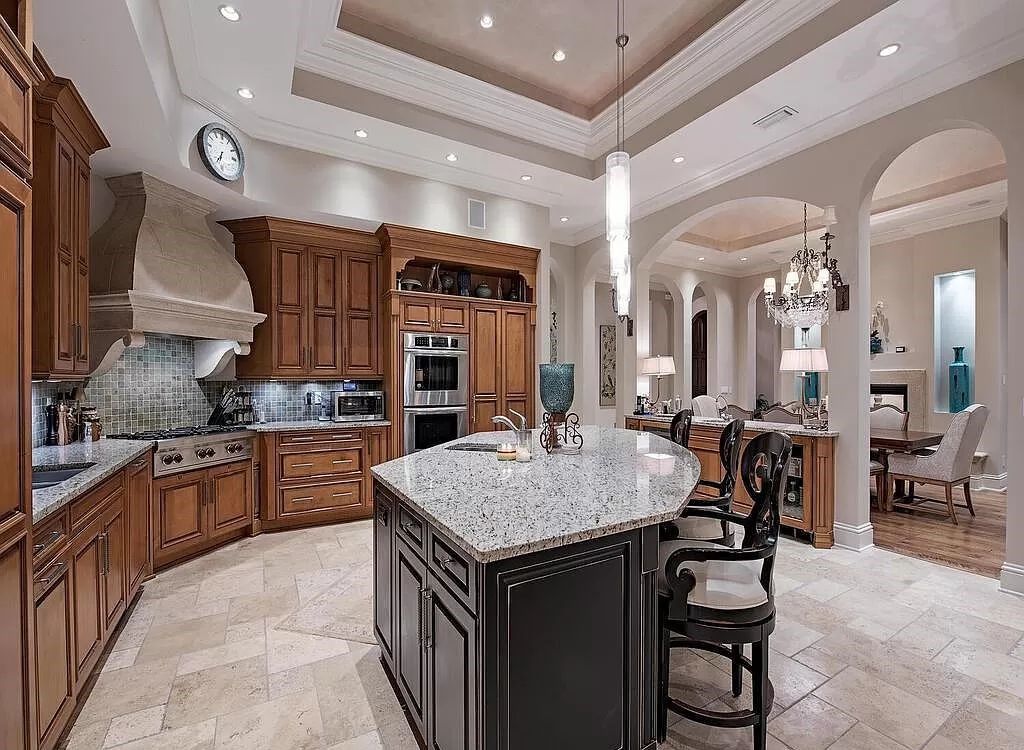 Welcome to 1750 4th St S, Naples, FL 34102, where coastal luxury meets unbeatable convenience just 4 blocks from the beach and 3rd St.