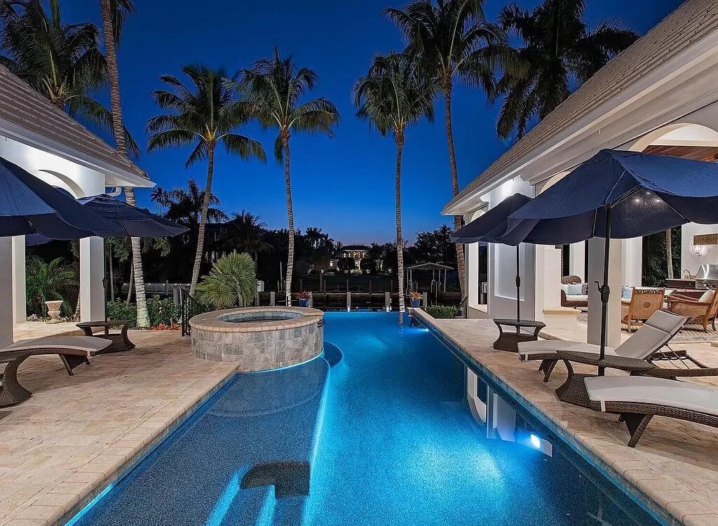 Welcome to 1750 4th St S, Naples, FL 34102, where coastal luxury meets unbeatable convenience just 4 blocks from the beach and 3rd St.