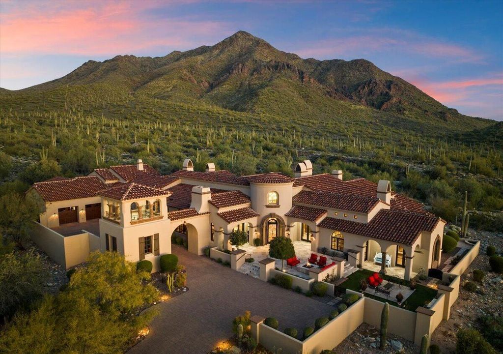 Ultimate Luxury Living Silverleafs Hillside Custom Estate with Breathtaking Views Offered at 10.5 Million 1