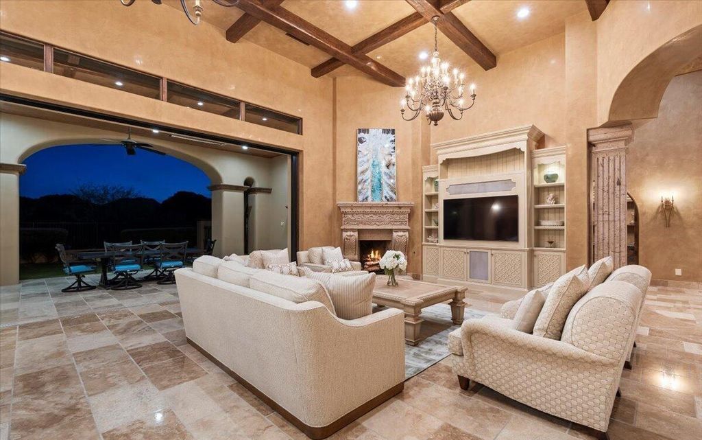 Ultimate Luxury Living Silverleafs Hillside Custom Estate with Breathtaking Views Offered at 10.5 Million 20