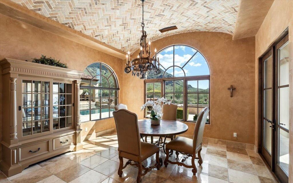Ultimate Luxury Living Silverleafs Hillside Custom Estate with Breathtaking Views Offered at 10.5 Million 24