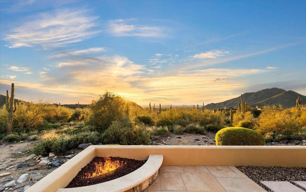 Ultimate Luxury Living Silverleafs Hillside Custom Estate with Breathtaking Views Offered at 10.5 Million 34