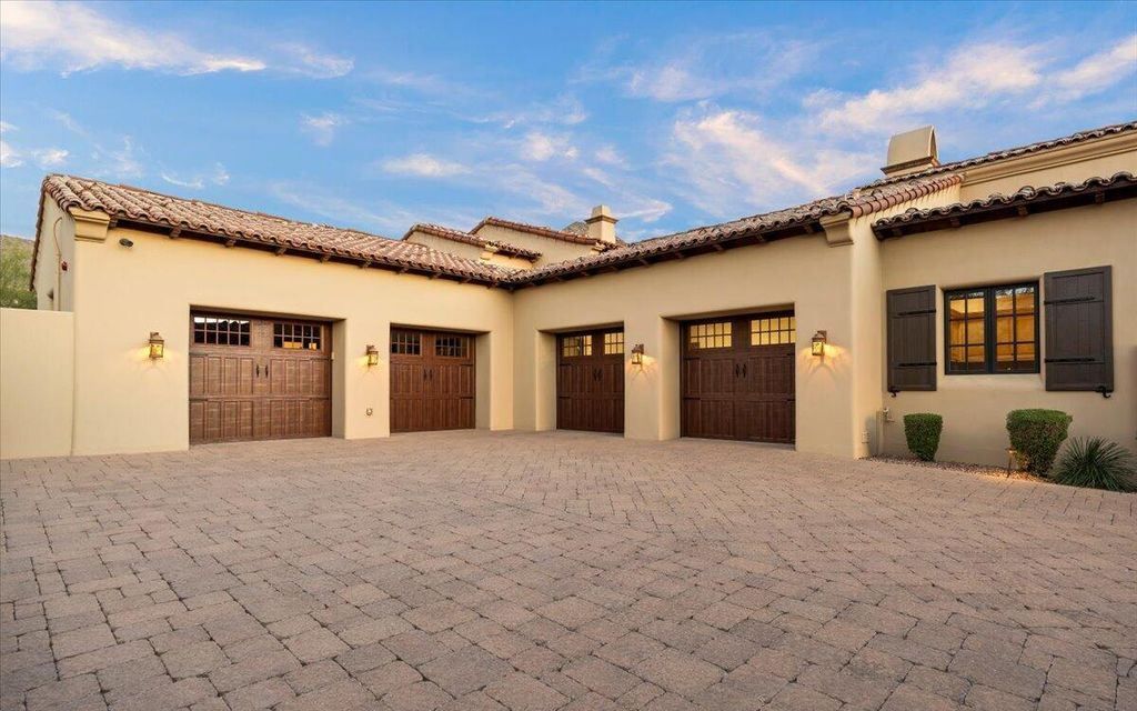 Ultimate Luxury Living Silverleafs Hillside Custom Estate with Breathtaking Views Offered at 10.5 Million 48