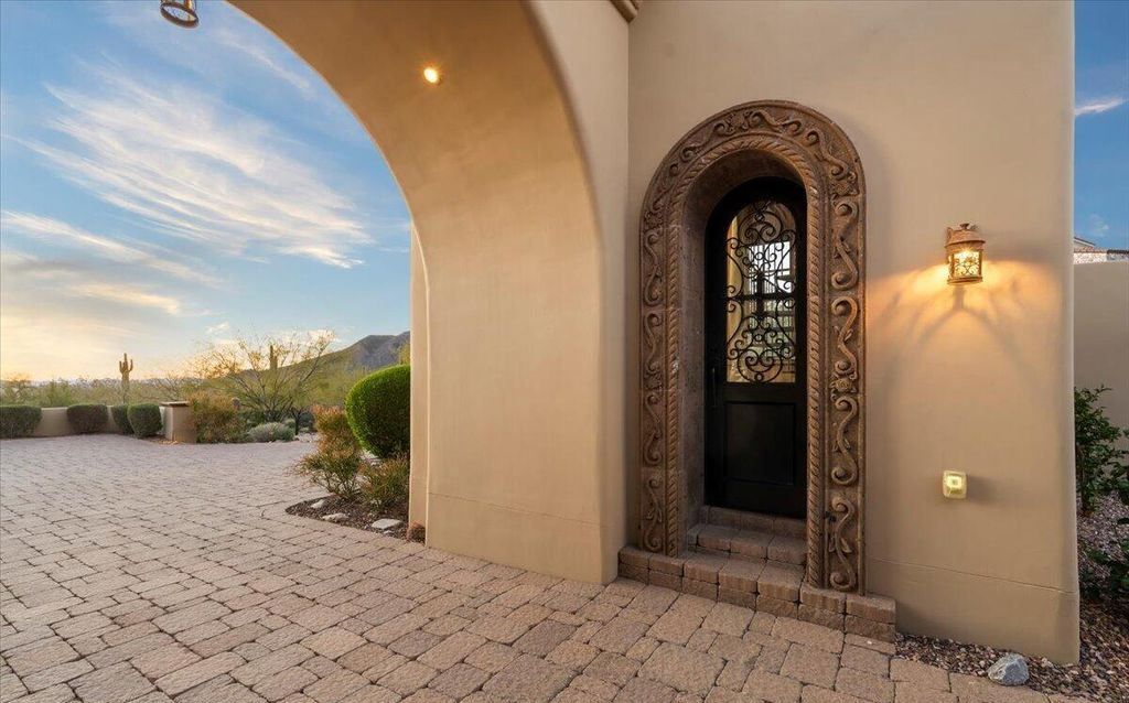 Ultimate Luxury Living Silverleafs Hillside Custom Estate with Breathtaking Views Offered at 10.5 Million 53