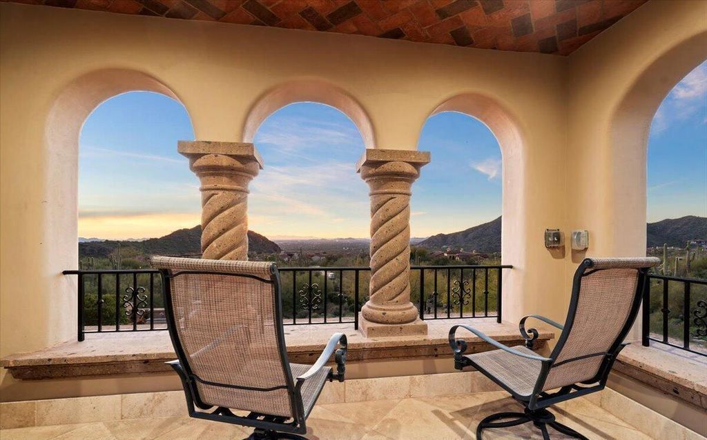 Ultimate Luxury Living Silverleafs Hillside Custom Estate with Breathtaking Views Offered at 10.5 Million 54