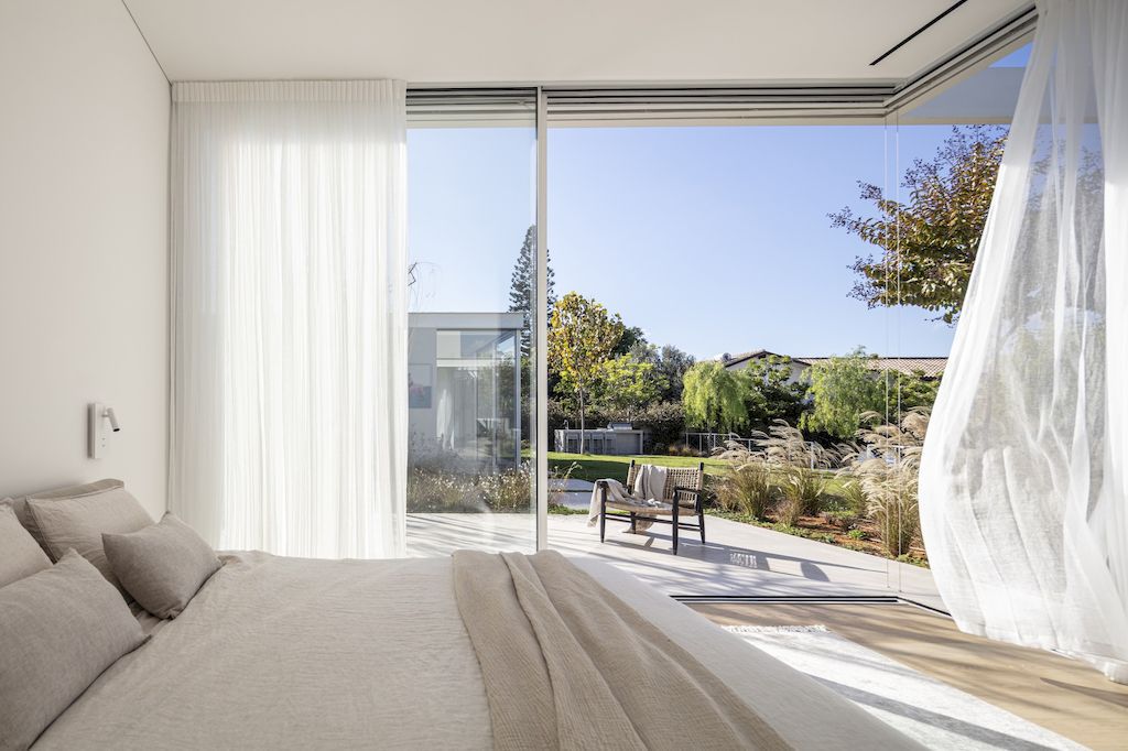 V house in Israel by Blatman Cohen architecture design