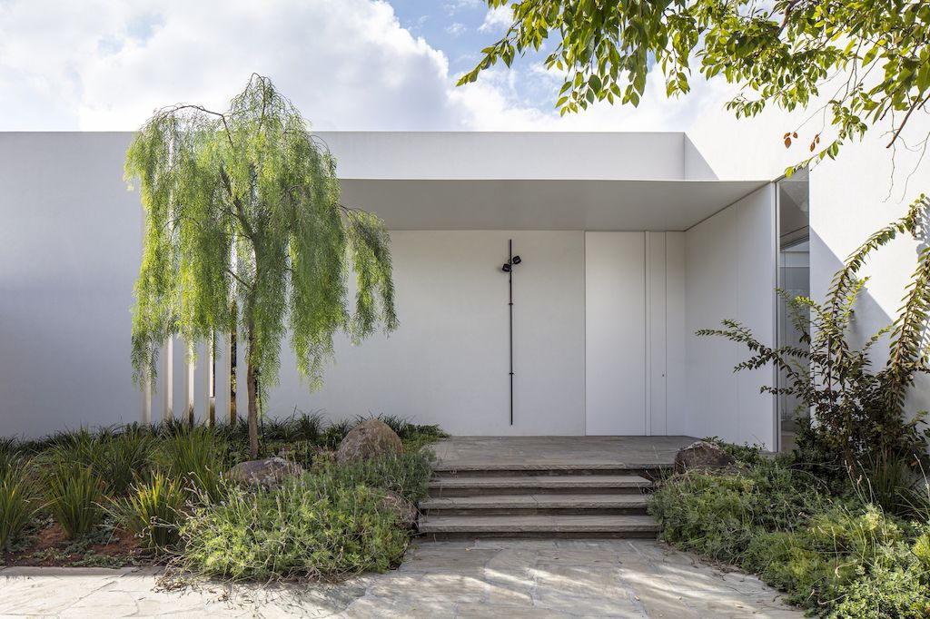 V house in Israel by Blatman Cohen architecture design