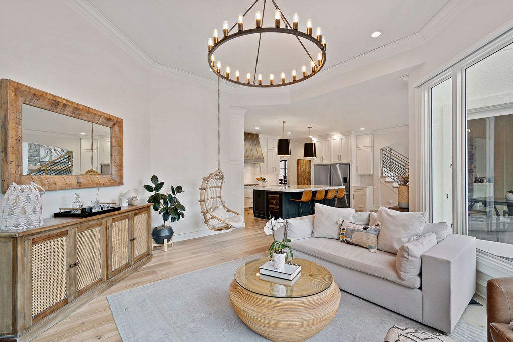 Waterfront Oasis A Captivating Gem in North Carolina Offered at 3.395 Million 14