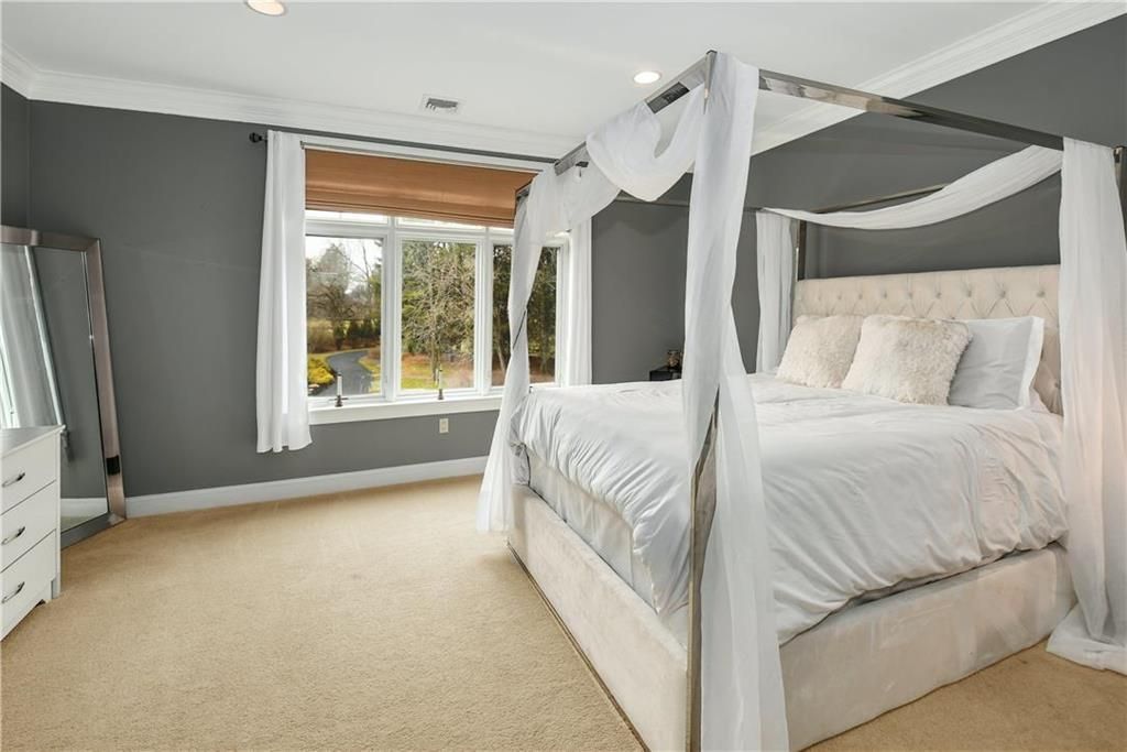 White Acre Manor Pennsylvania Property Listed at 2.95 Million 33