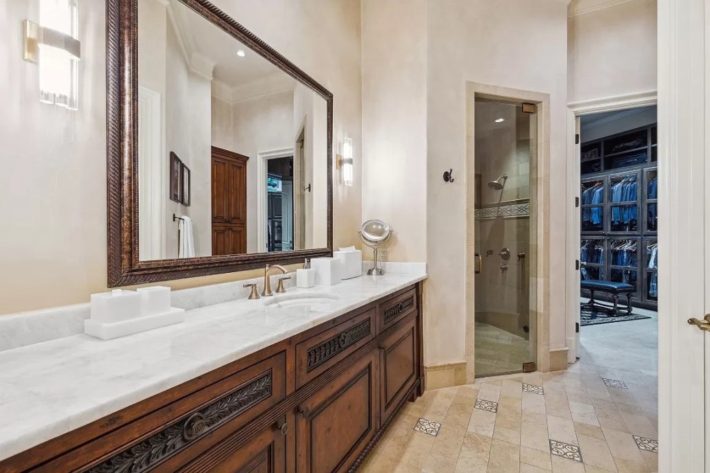5112 Palomar Ln Dallas TX 75229 25