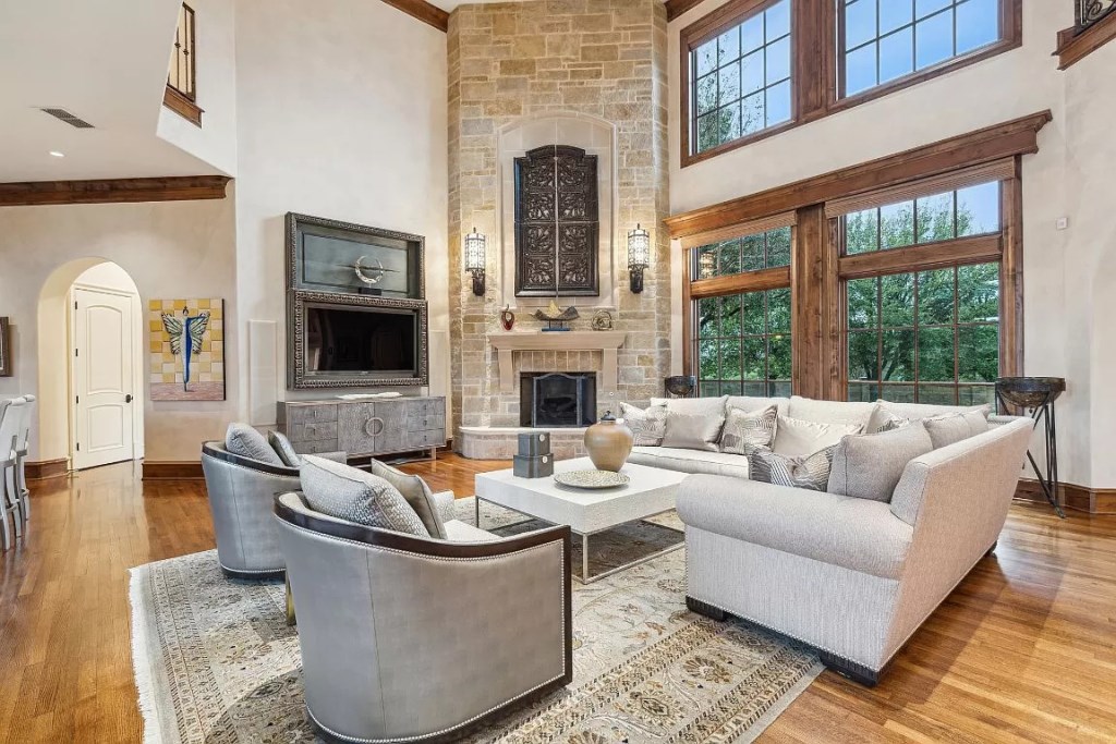 5112 Palomar Ln Dallas TX 75229 34