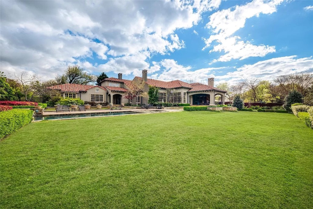 5315 Ursula Ln Dallas TX 75229 15