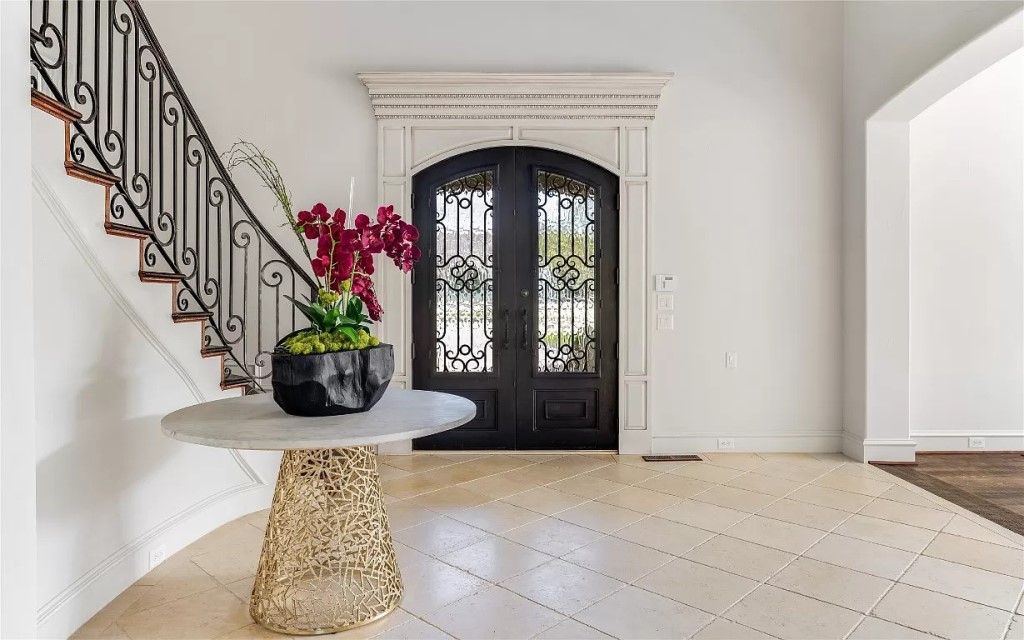 5315 Ursula Ln Dallas TX 75229 4