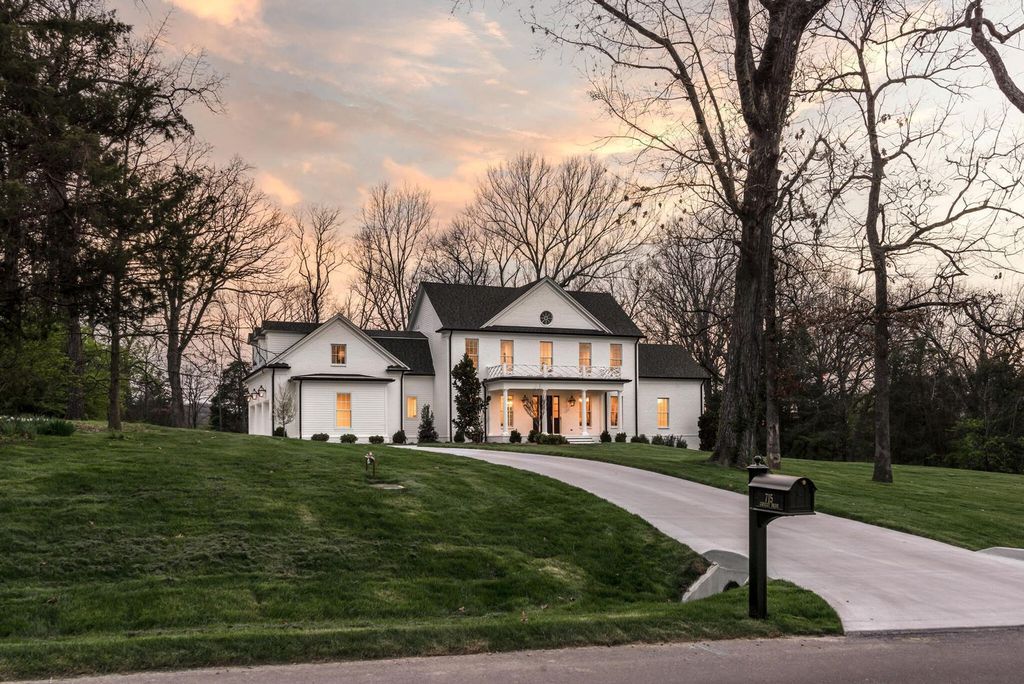 715 Greeley Drive Home in Nashville, Tennessee. Discover the epitome of refined luxury living in this meticulously crafted Southern Traditional home by Vintage South Development. Boasting 5 bedrooms, 5.5 bathrooms, and a wealth of functional spaces including a home gym and two rec rooms, this home seamlessly blends classic architecture with modern innovation. 