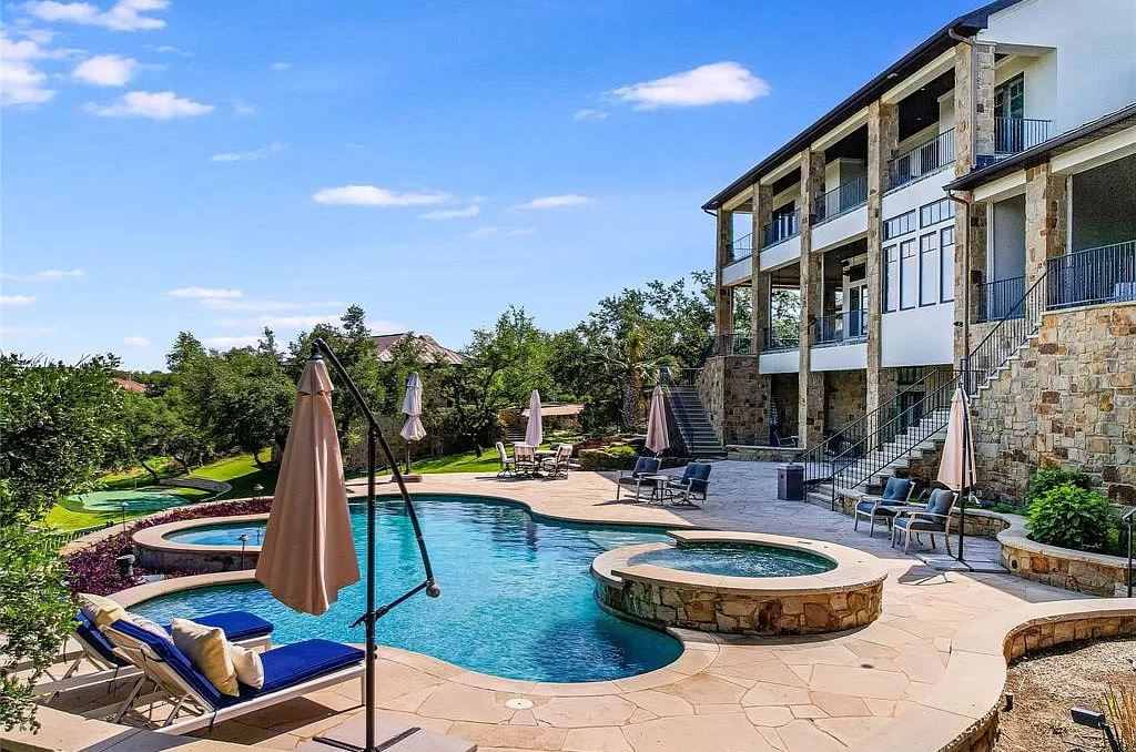 7849 Escala Dr Austin TX 78735 3