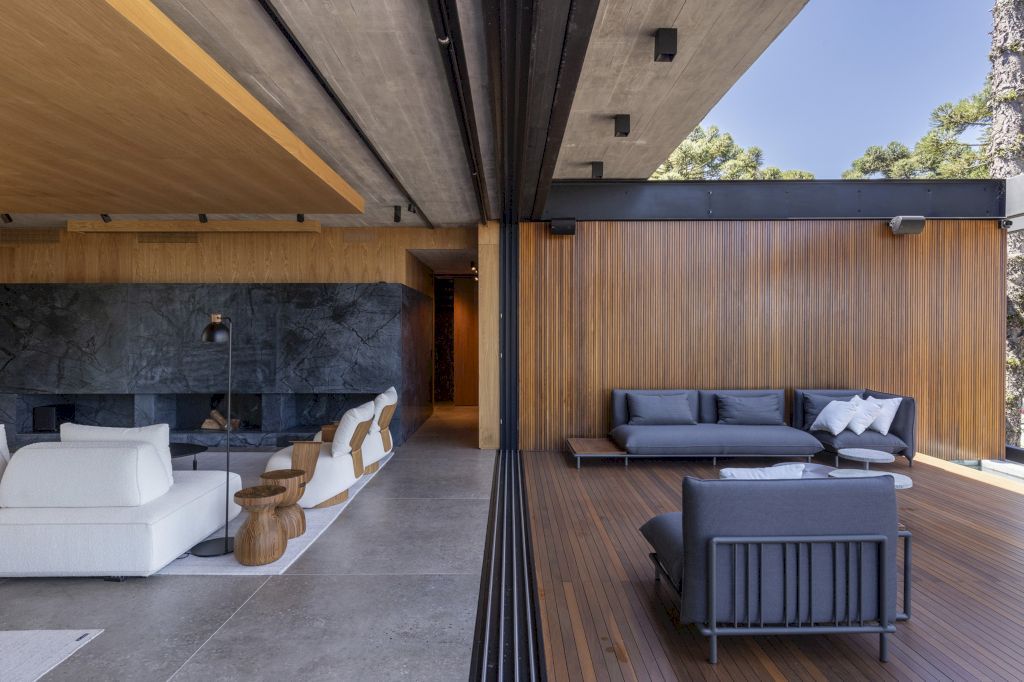 K House, striking multi-volume house by Mayresse Arquitetura