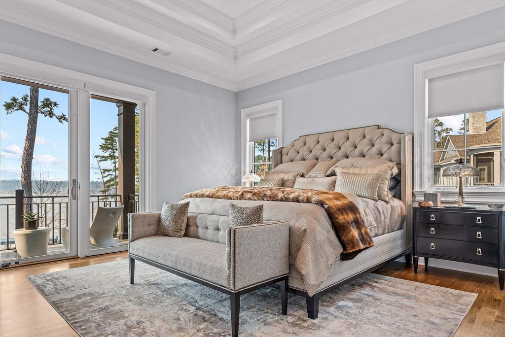 Exclusive Luxury Lake Estate at Reynolds Lake Oconee Hits Market at 6.9 Million 15