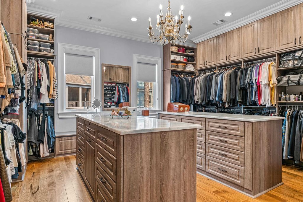 Exclusive Luxury Lake Estate at Reynolds Lake Oconee Hits Market at 6.9 Million 21