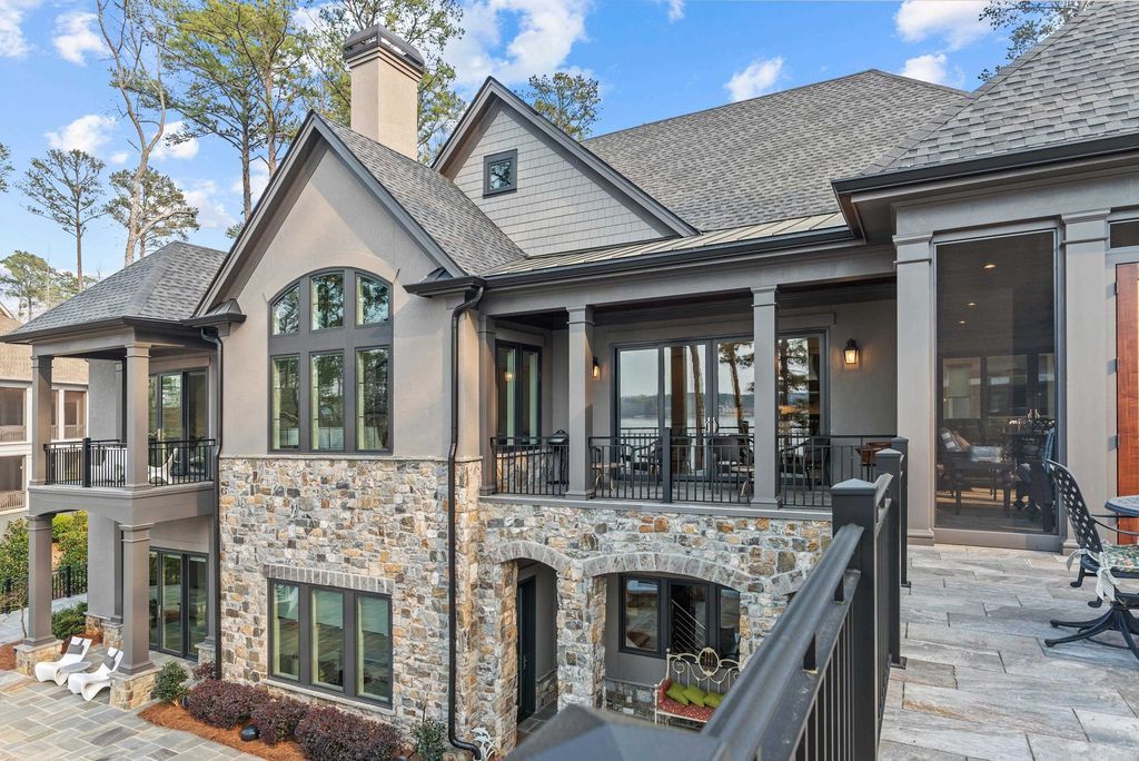 Exclusive Luxury Lake Estate at Reynolds Lake Oconee Hits Market at 6.9 Million 33