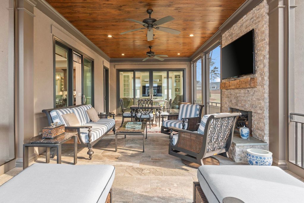 Exclusive Luxury Lake Estate at Reynolds Lake Oconee Hits Market at 6.9 Million 35