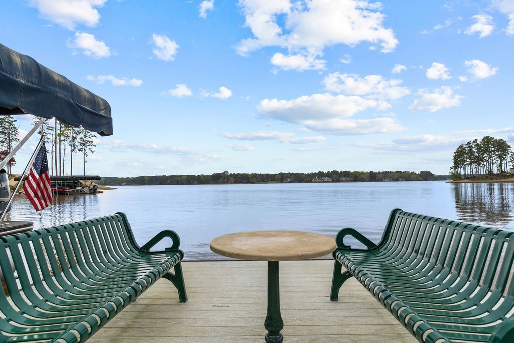 Exclusive Luxury Lake Estate at Reynolds Lake Oconee Hits Market at 6.9 Million 59