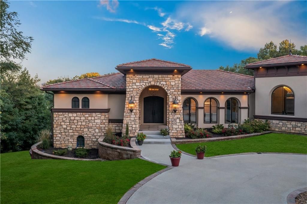 Exquisite Retreat Stunning 3 Acre Home in Parkville Missouri Offered at 2.25 Million 37