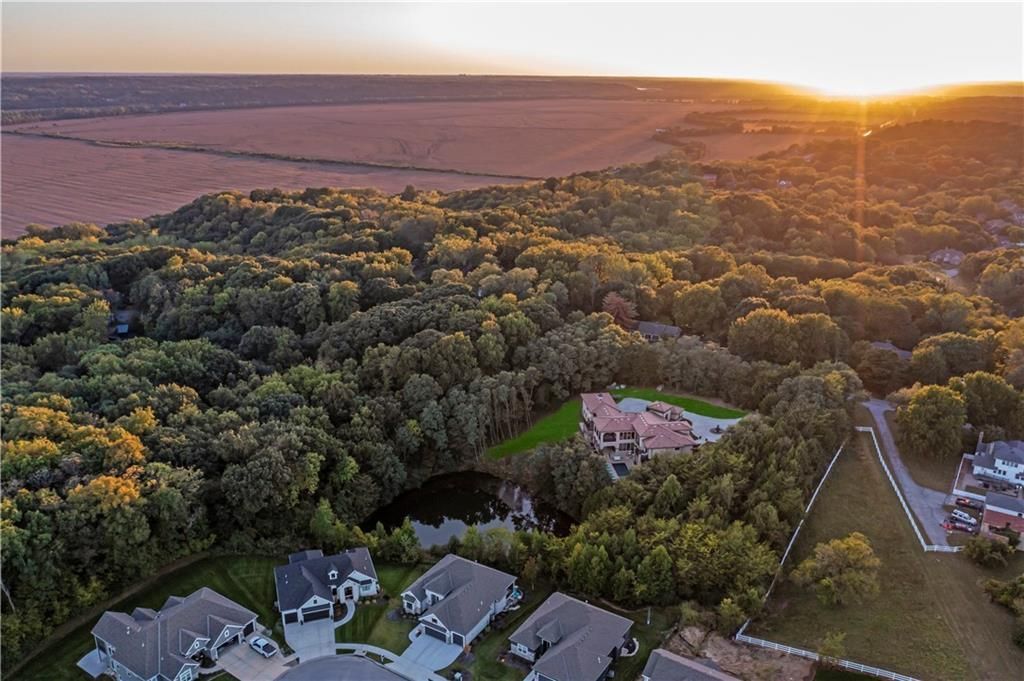 Exquisite Retreat Stunning 3 Acre Home in Parkville Missouri Offered at 2.25 Million 7