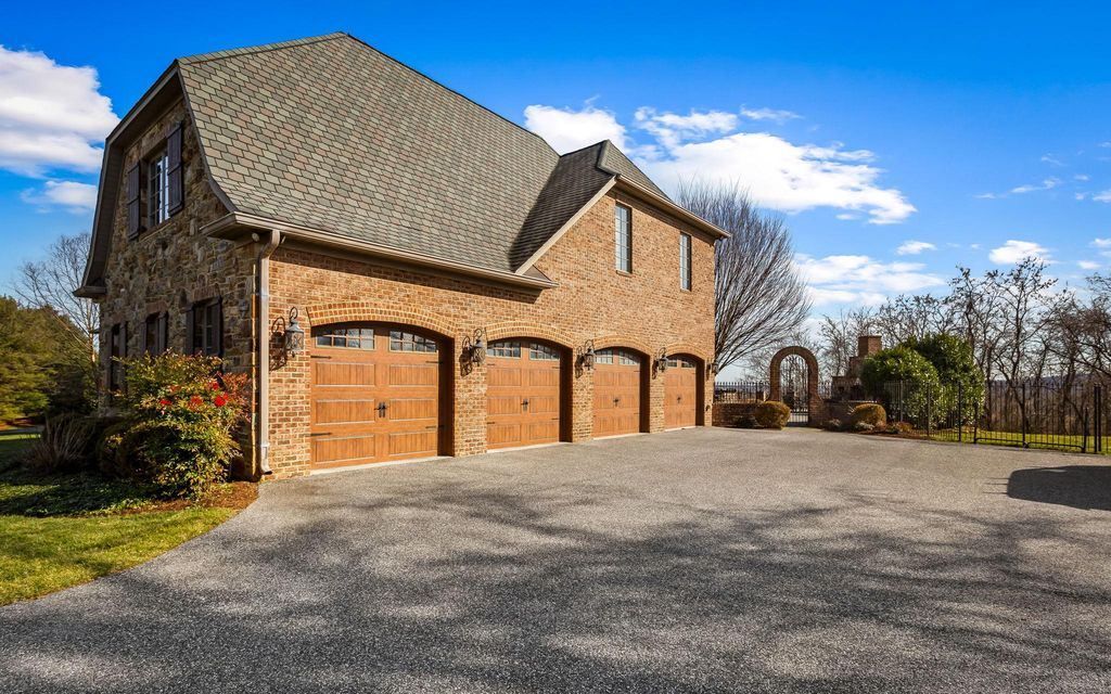 French Country Home Overlooking Hayfields Championship Golf Course in Maryland Listed at 4.2 Million 54