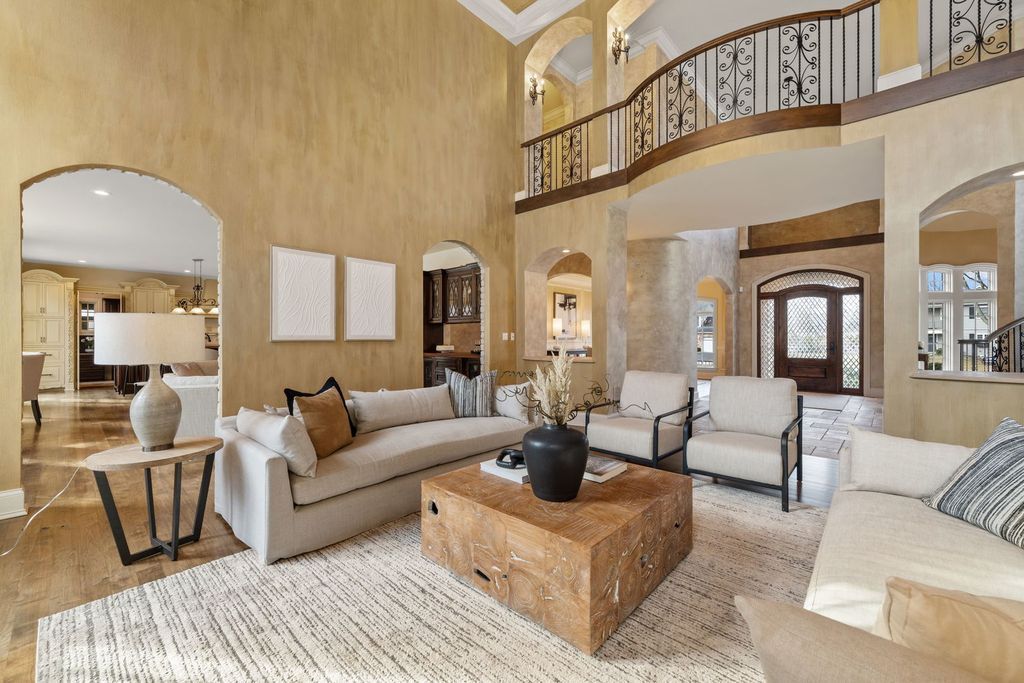 French Provincial Masterpiece A Haven of Quality and Elegance in Illinois Offered at 3595000 20