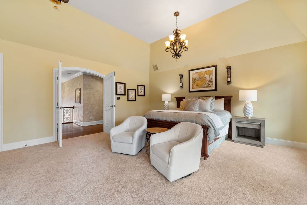 French Provincial Masterpiece A Haven of Quality and Elegance in Illinois Offered at 3595000 41