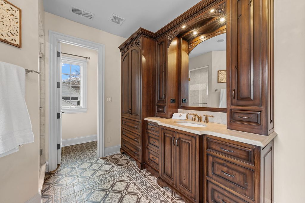 French Provincial Masterpiece A Haven of Quality and Elegance in Illinois Offered at 3595000 42