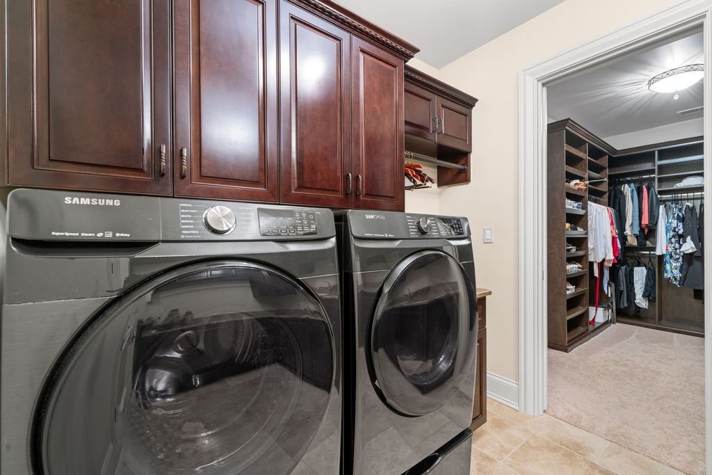 French Provincial Masterpiece A Haven of Quality and Elegance in Illinois Offered at 3595000 45